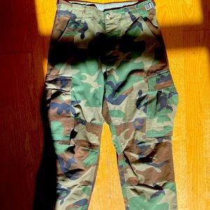 Army cargos, x small
